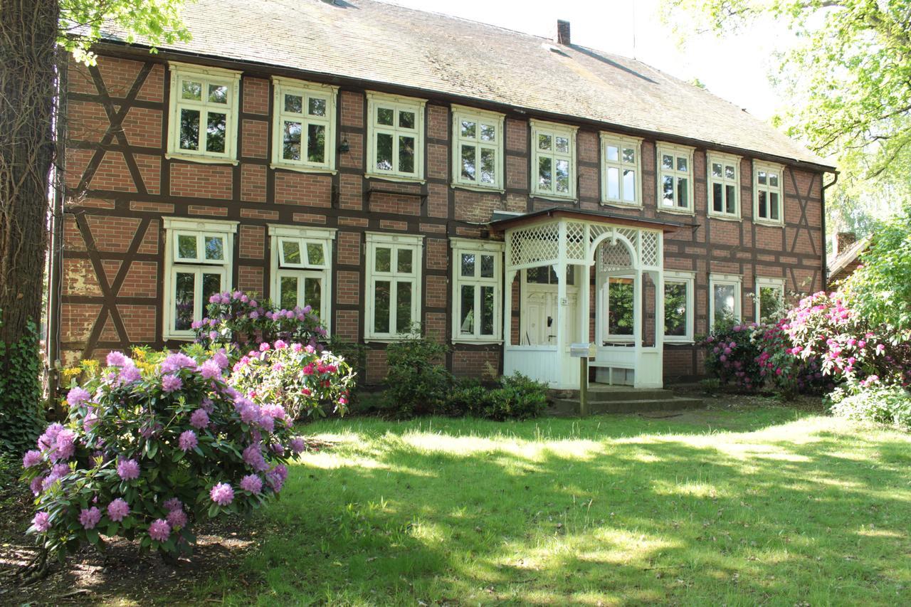 Gastehaus Tobringen 20 Guest House Bagian luar foto