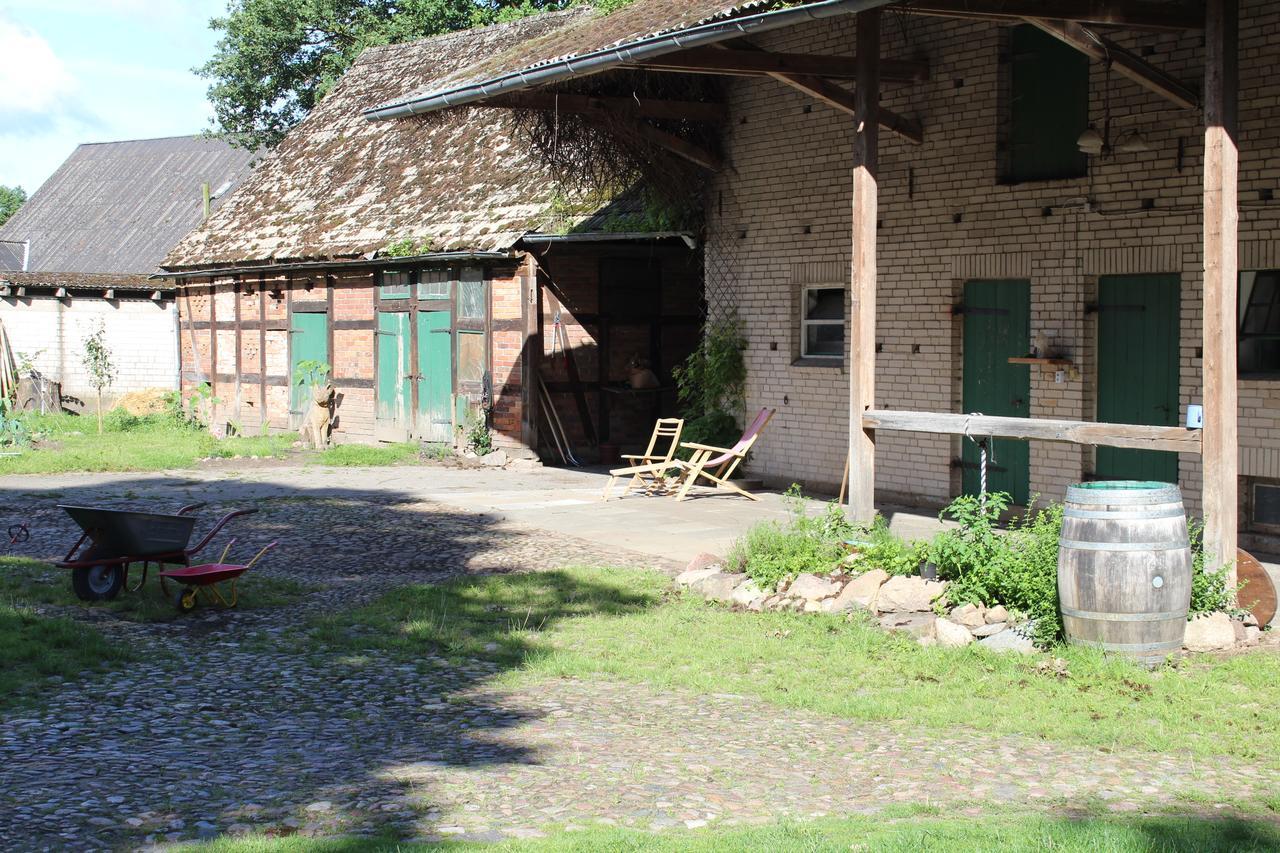 Gastehaus Tobringen 20 Guest House Bagian luar foto